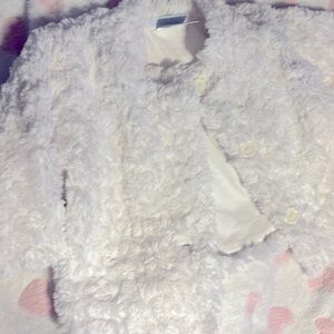 Good Condition for Baby Dove Girls Fuzzy Jacket 18 month